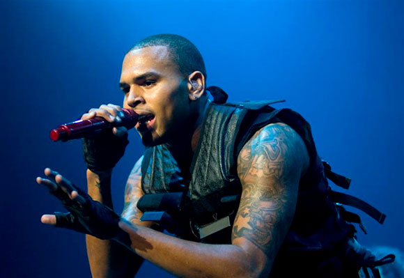 Chris Brown, Kid Ink & Omarion at First Midwest Bank Ampitheatre